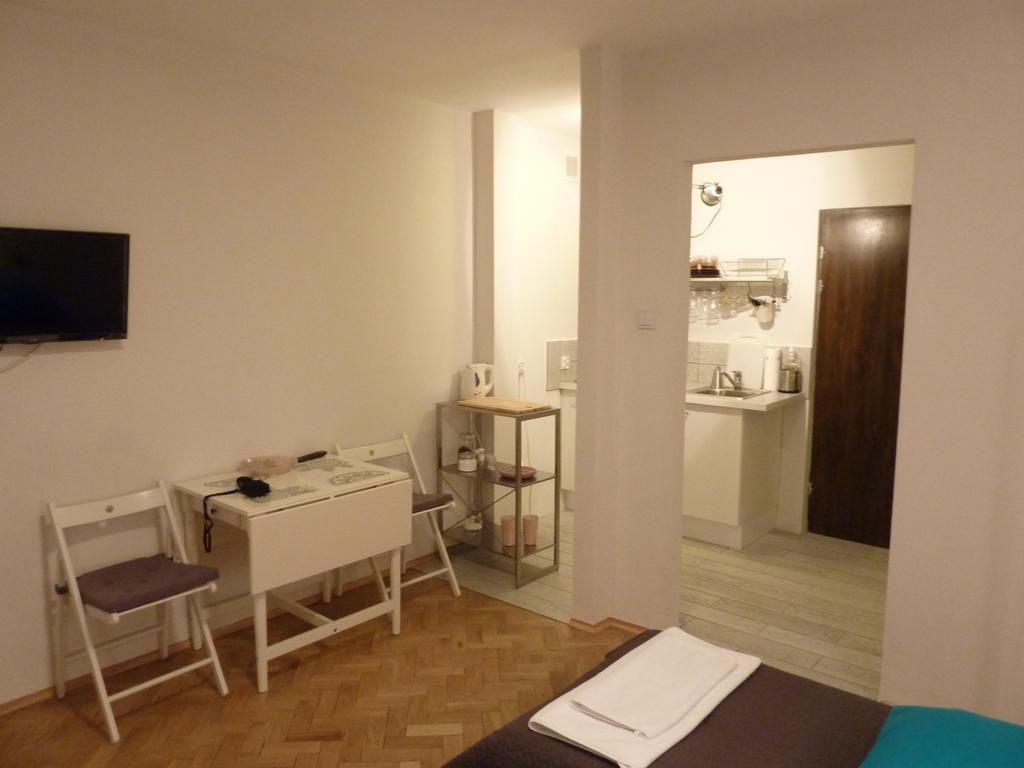 Koro De Varsovio - Apartament Ciasna 10 Zewnętrze zdjęcie